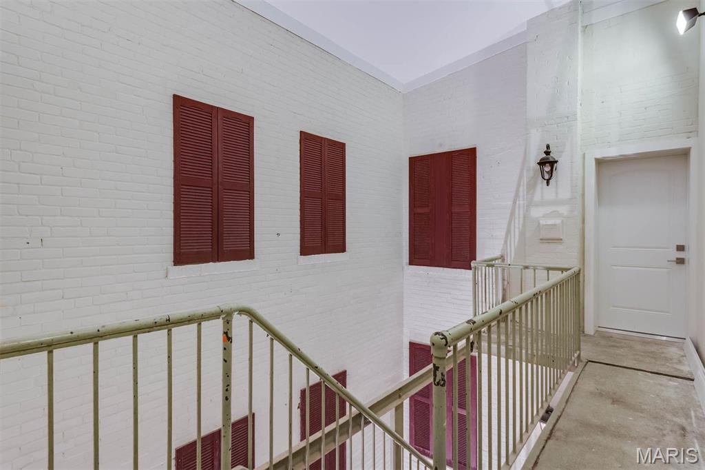 7552 Wydown Boulevard 1e Property Photo 19