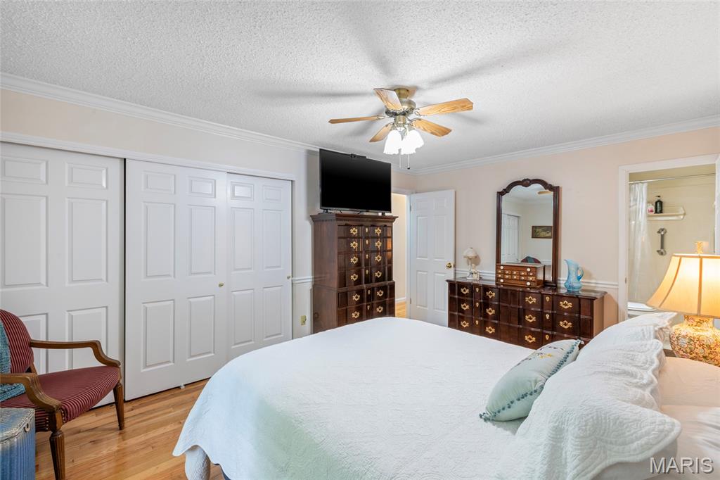 1529 Autumn Leaf Drive Property Photo 18