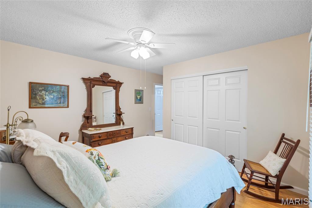 1529 Autumn Leaf Drive Property Photo 21
