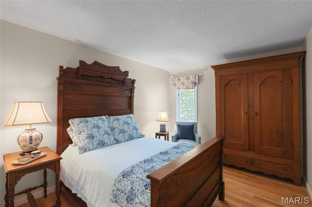 1529 Autumn Leaf Drive Property Photo 23