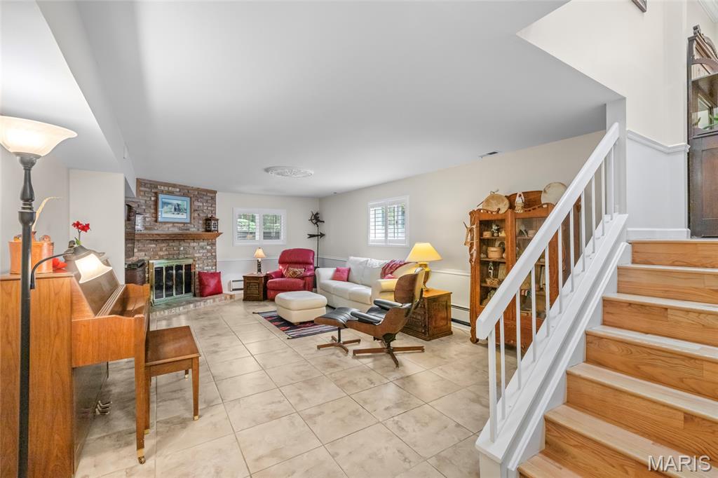 1529 Autumn Leaf Drive Property Photo 25