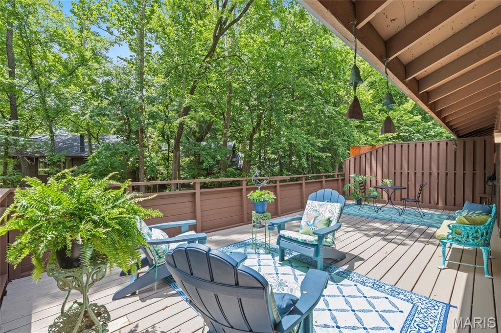 1529 Autumn Leaf Drive Property Photo 36