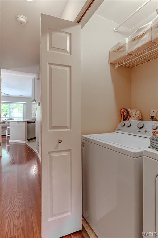 1332 Highland Oaks Drive D Property Photo 22