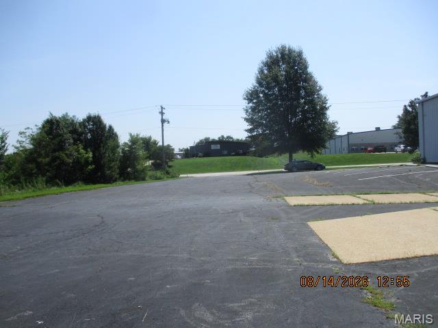 9 Progress Parkway Property Photo 8