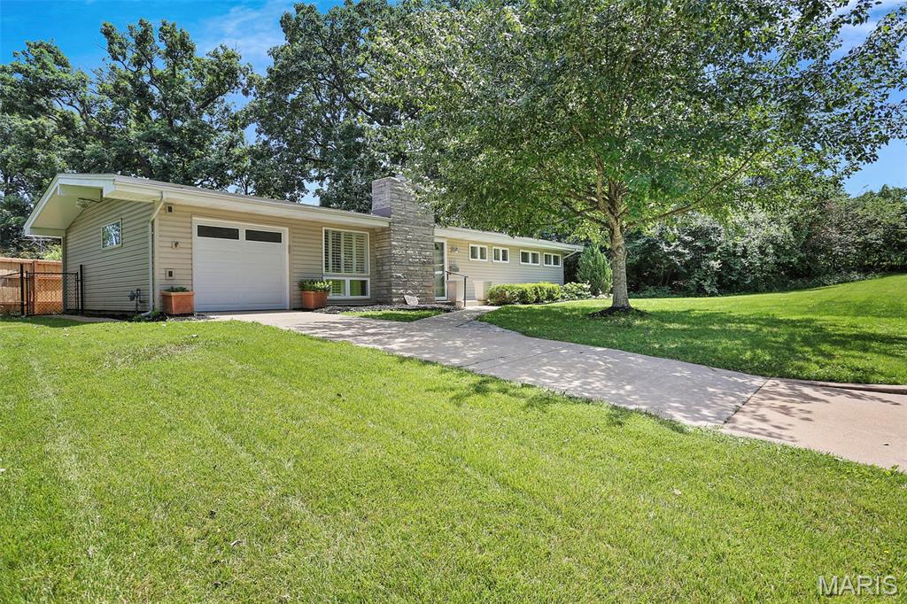 948 Volz Drive Property Photo 1