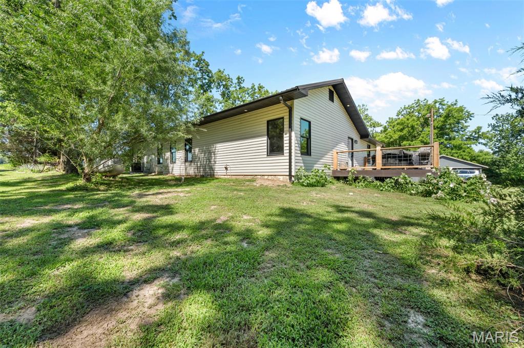 7572 Best Lane Property Photo 5