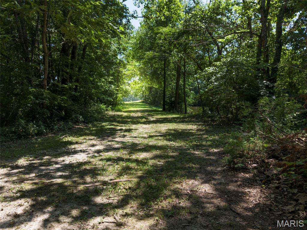 7572 Best Lane Property Photo 17