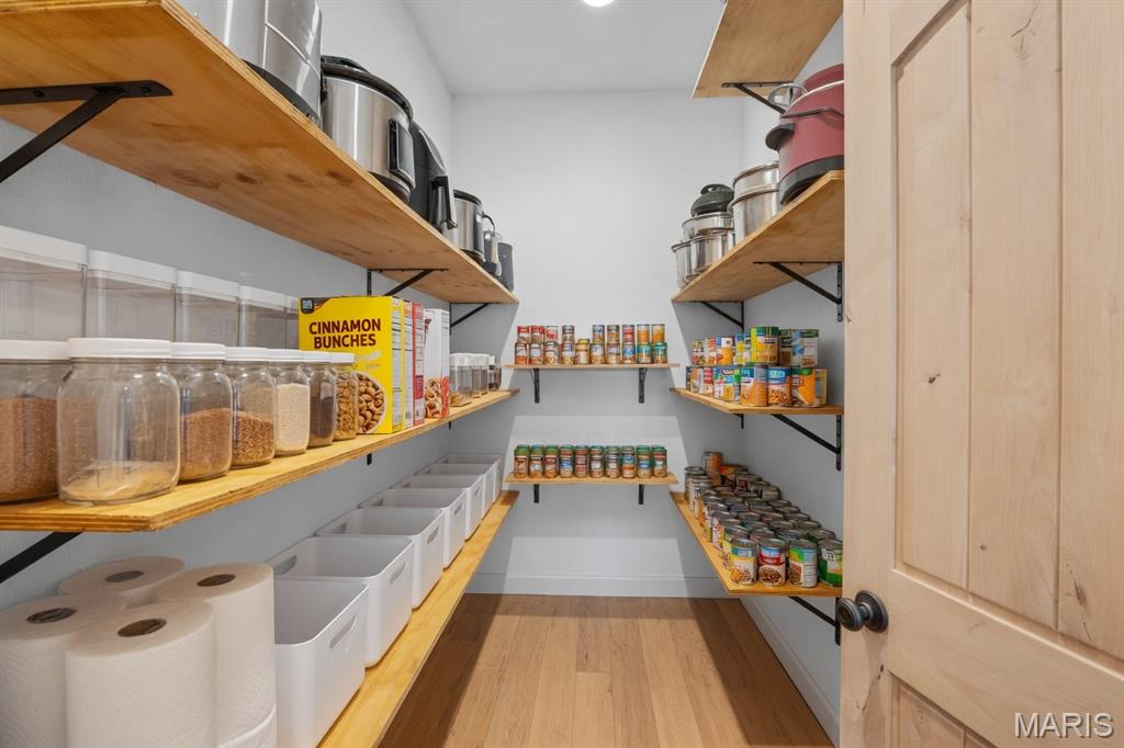 7572 Best Lane Property Photo 23