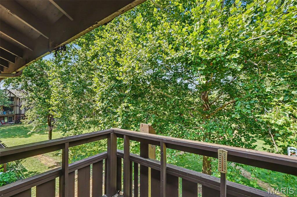1410 Heritage Landing 305 Property Photo 16