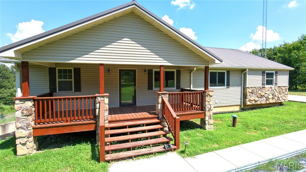 404 County Road 309 Property Photo 2