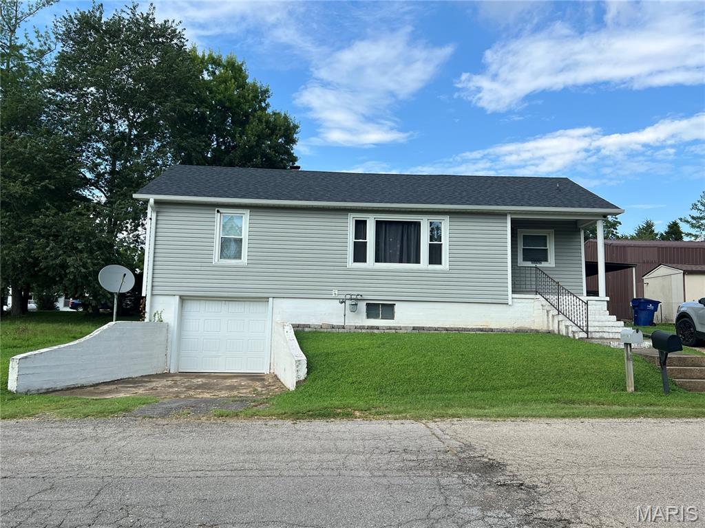 606 Third Street Property Photo 1