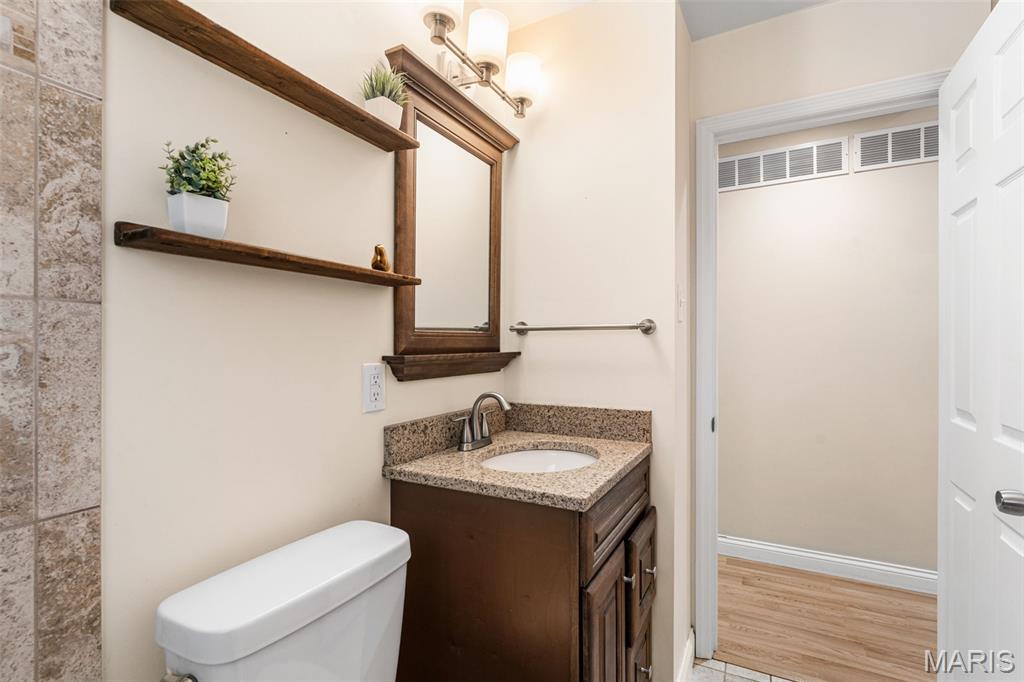 6371 Treeridge Trail Property Photo 22