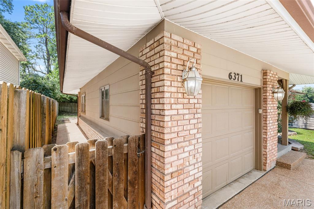 6371 Treeridge Trail Property Photo 35