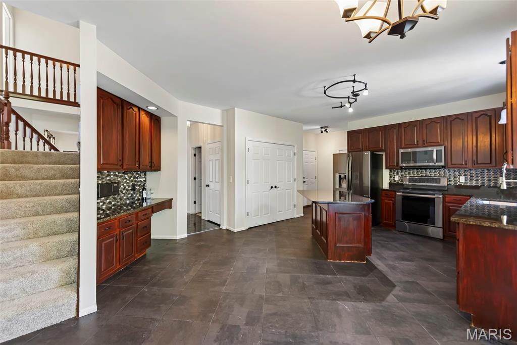 1519 Oakland Hills Drive Property Photo 16