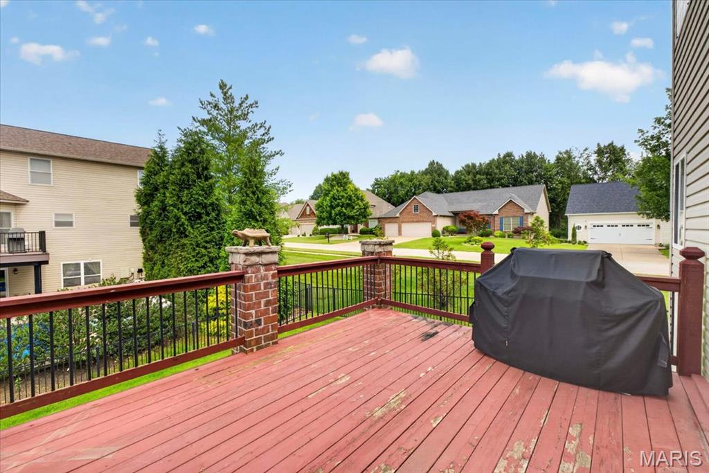 31 Pinewood Court Property Photo 38