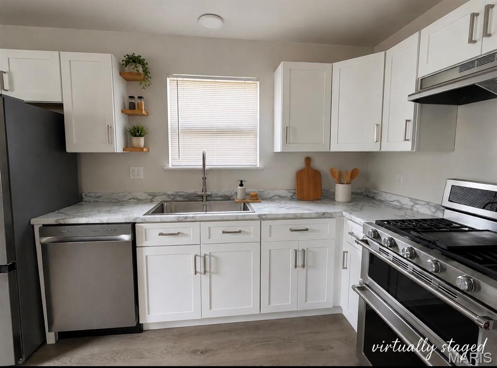 433 W Eldon Street Property Photo 2