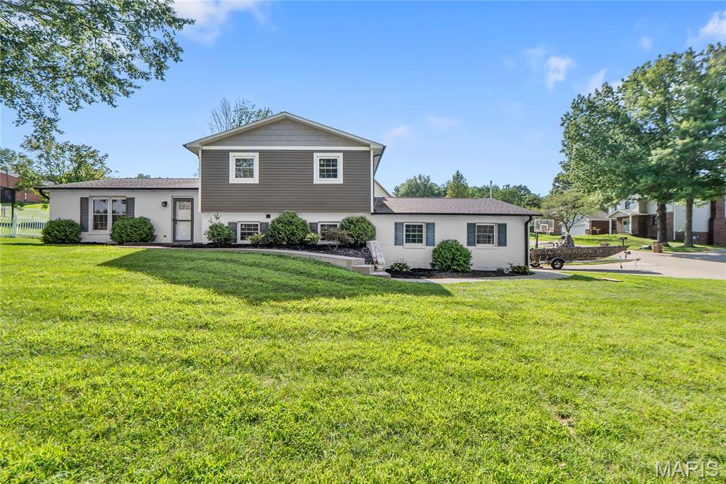 1305 Ashland Hills Drive
