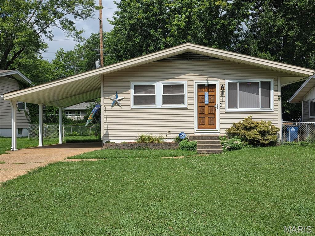 10519 Lilac Avenue Property Photo 1