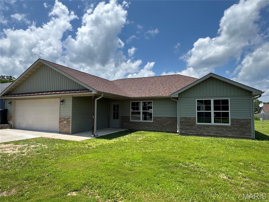 152 Mesa Drive Property Photo 1