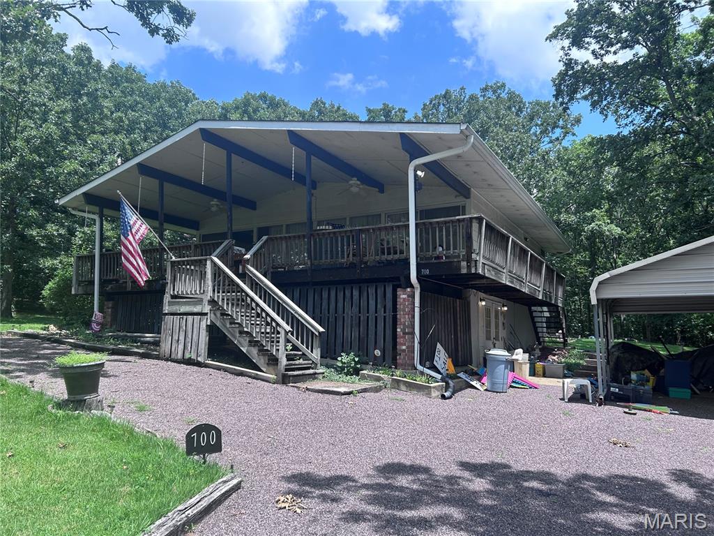 700 Lakeshore Drive Property Photo 1
