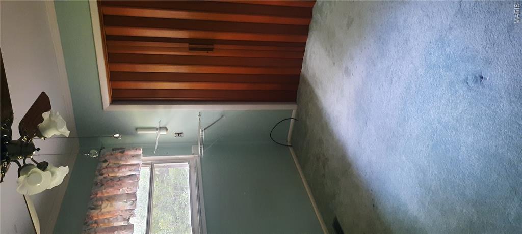 700 Lakeshore Drive Property Photo 17