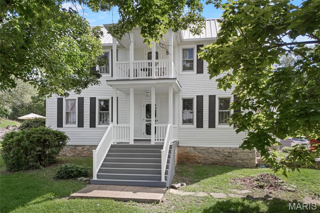 1415 Highway F Property Photo 1