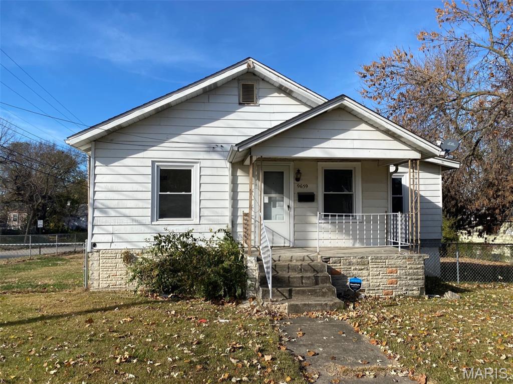 9659 Diamond Drive Property Photo 1