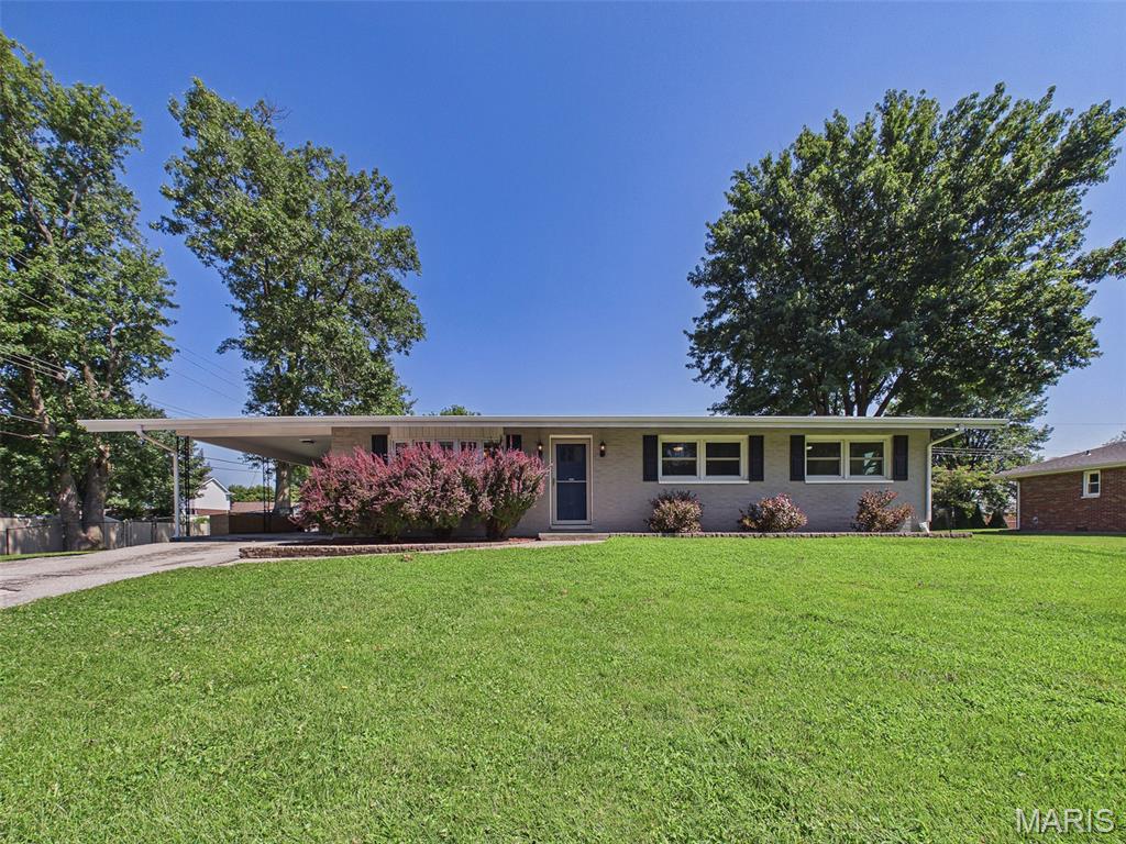 605 Fairway Street Property Photo 1