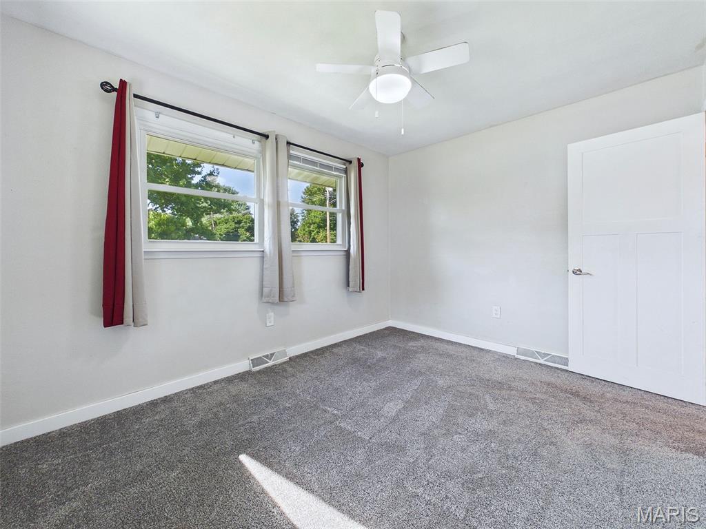 605 Fairway Street Property Photo 26