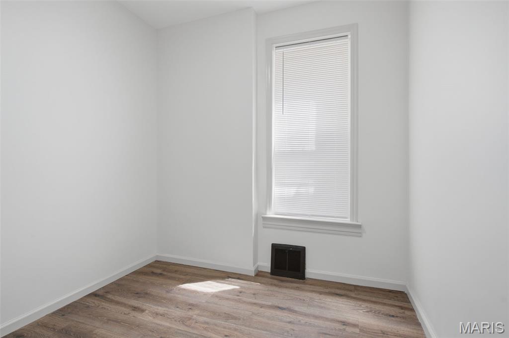 3824 S Compton Avenue Property Photo 22