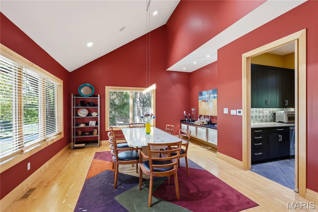 1101 Forest Avenue Property Photo 17