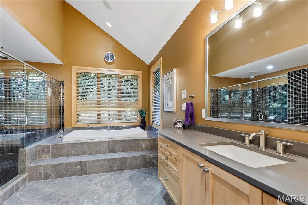 1101 Forest Avenue Property Photo 24