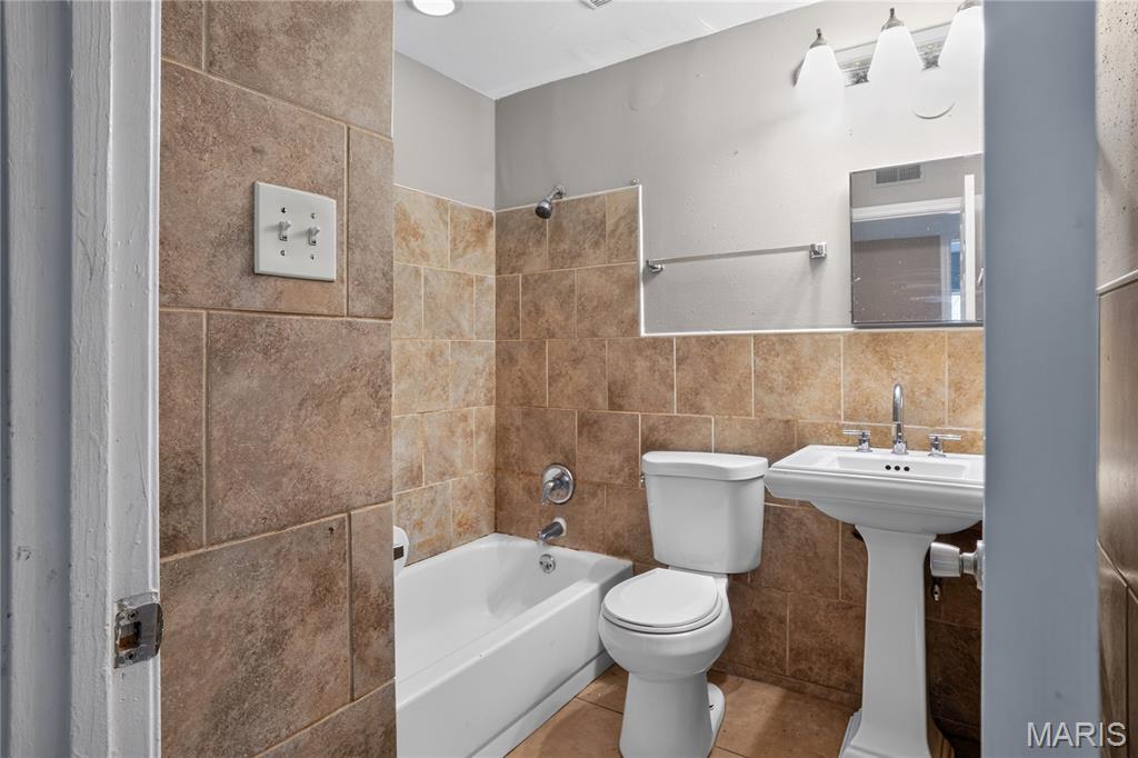 1126 Haley Avenue Property Photo 27