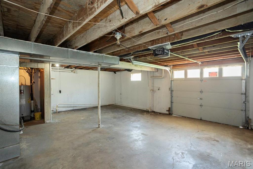 111 Barnett Property Photo 24