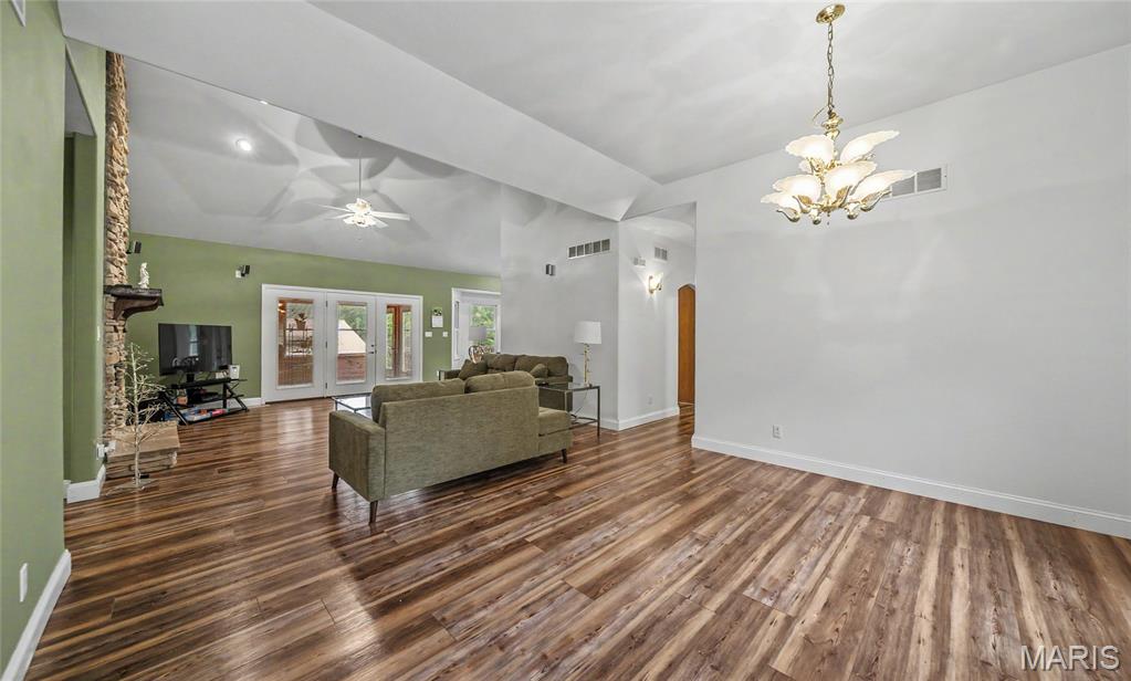 3891 E Lindberg Road Property Photo 4