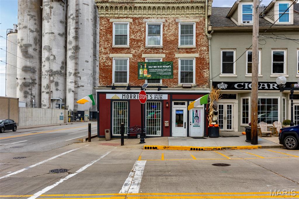 200 State Street Property Photo 1
