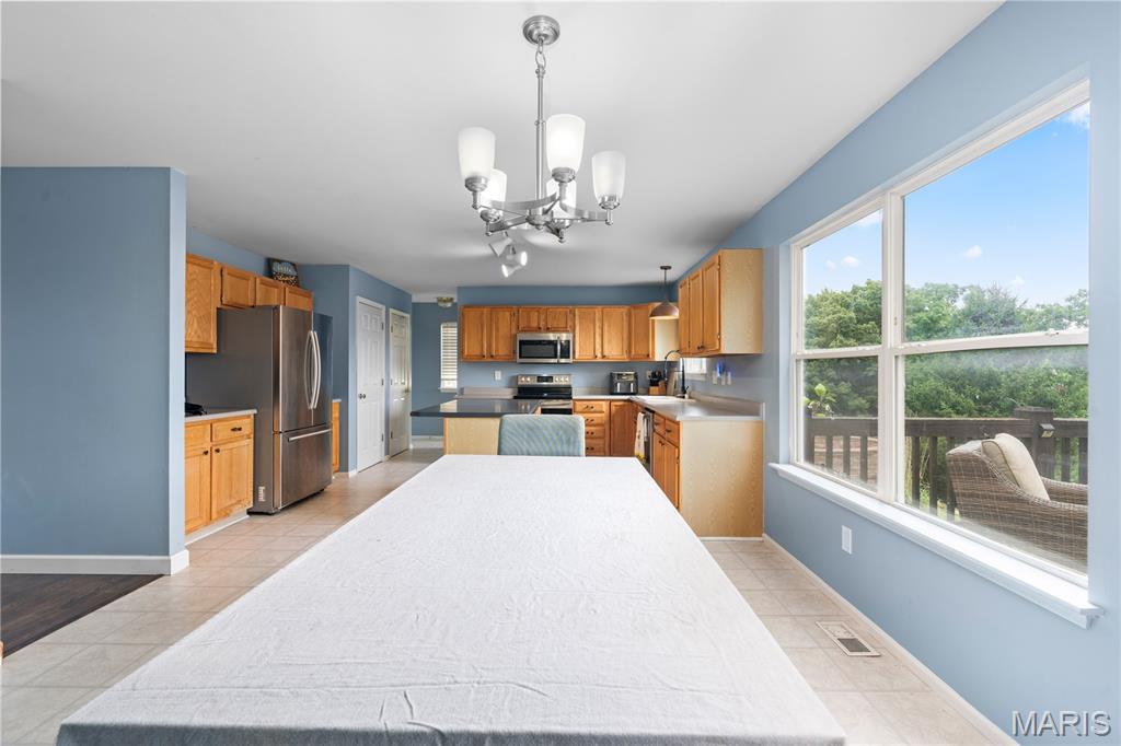 26043661 Property Photo 11