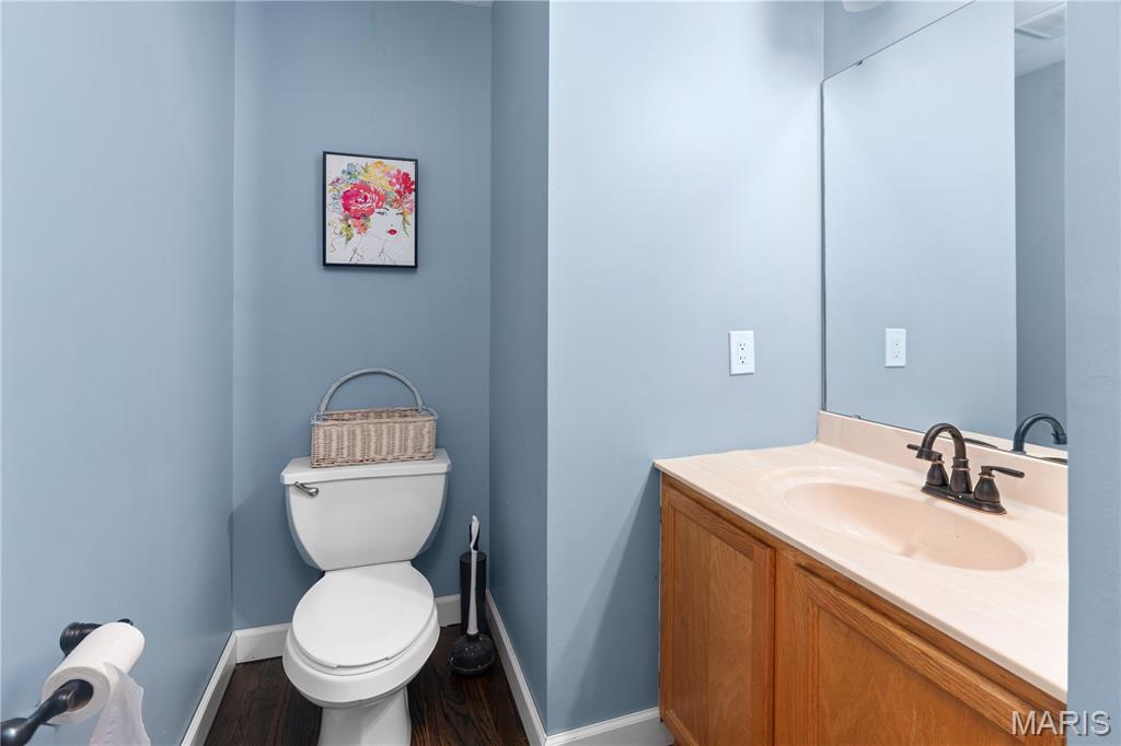 26043661 Property Photo 13