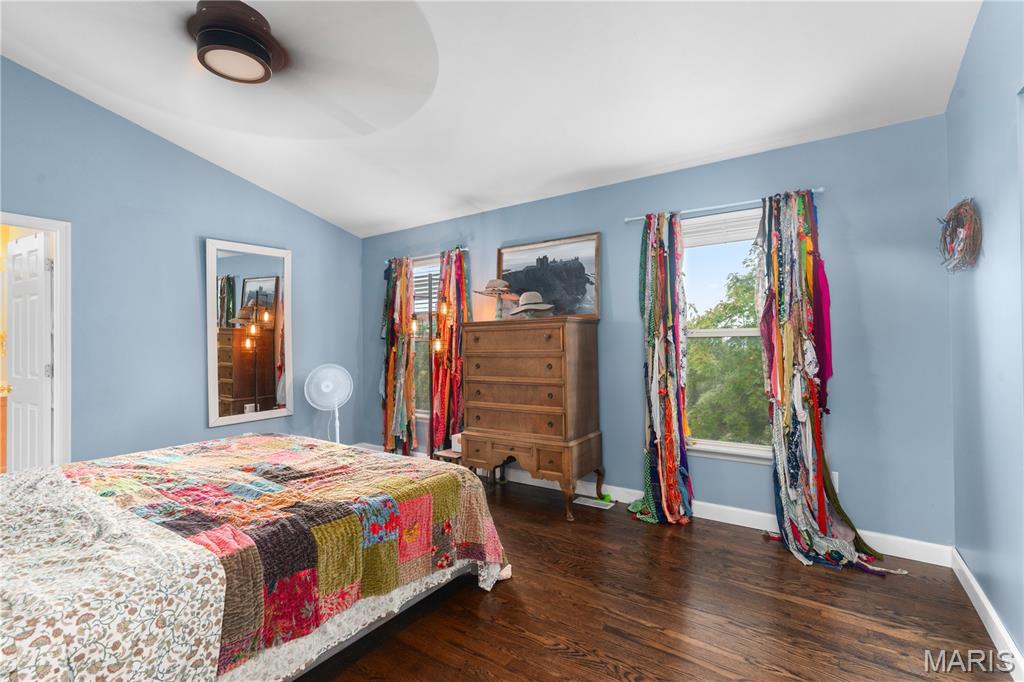 26043661 Property Photo 14