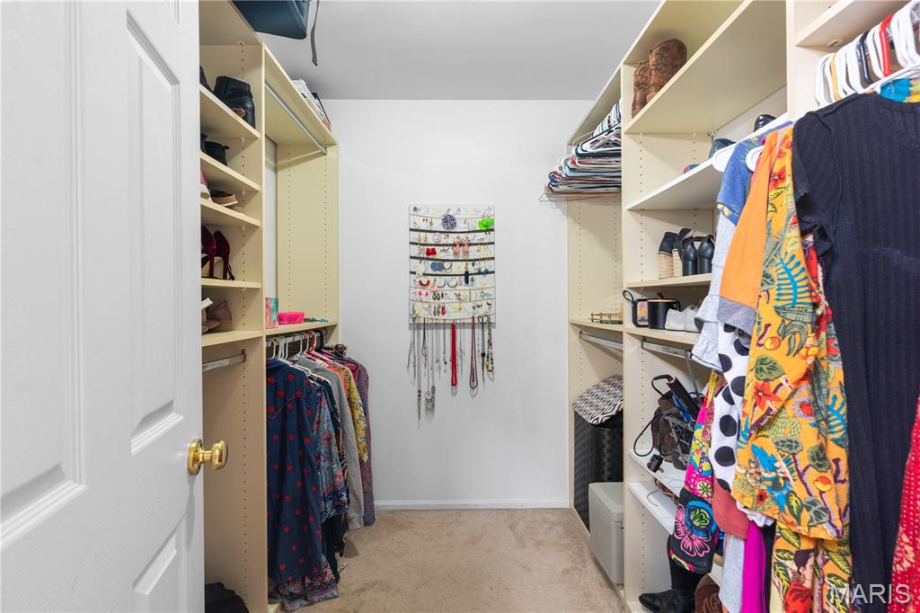 26043661 Property Photo 17