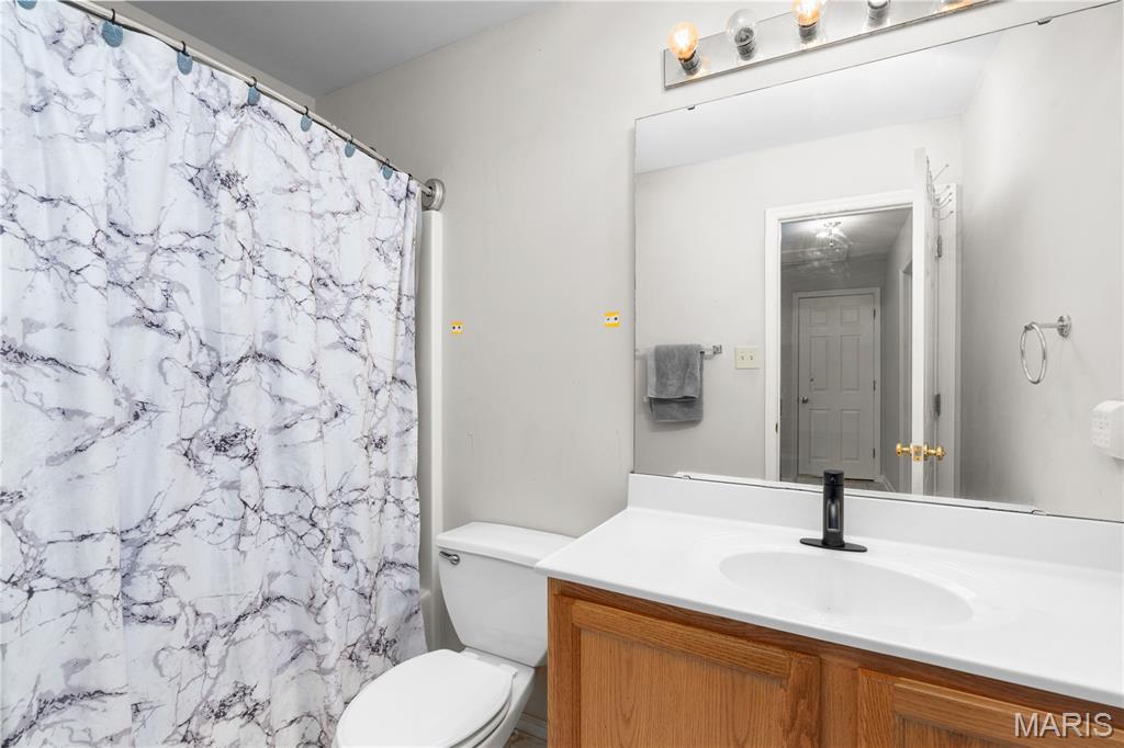 26043661 Property Photo 24