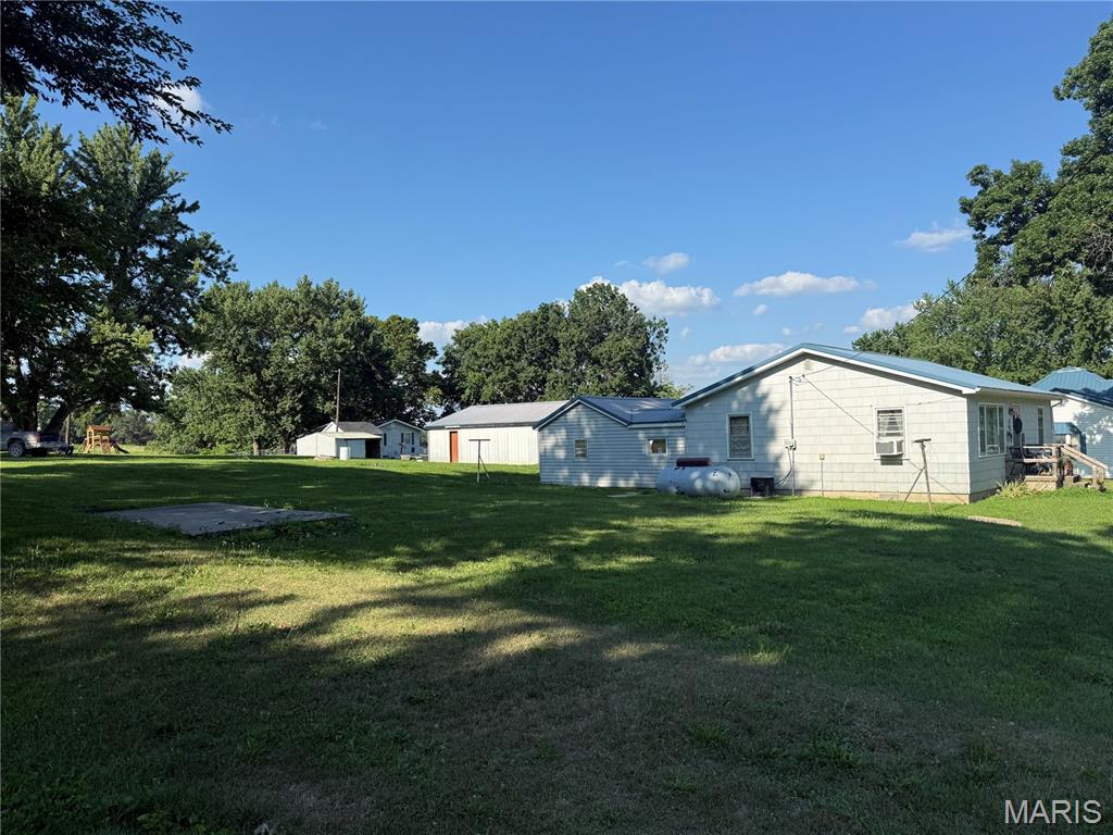 504 E Park Street Property Photo 16