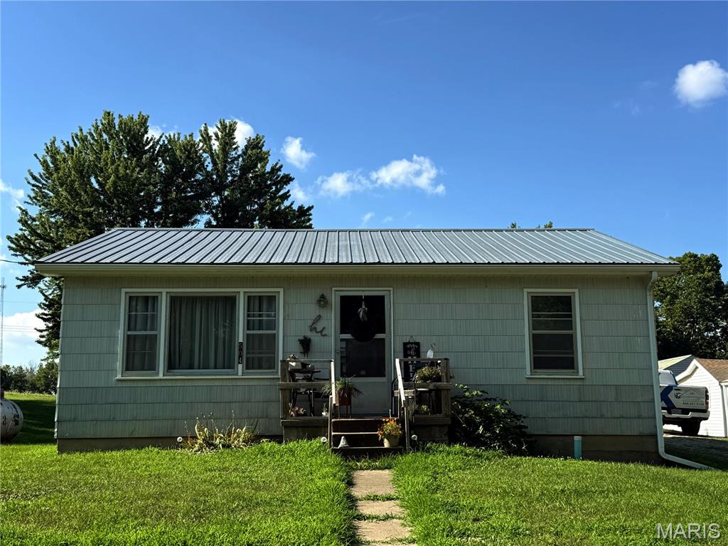 504 E Park Street Property Photo 18