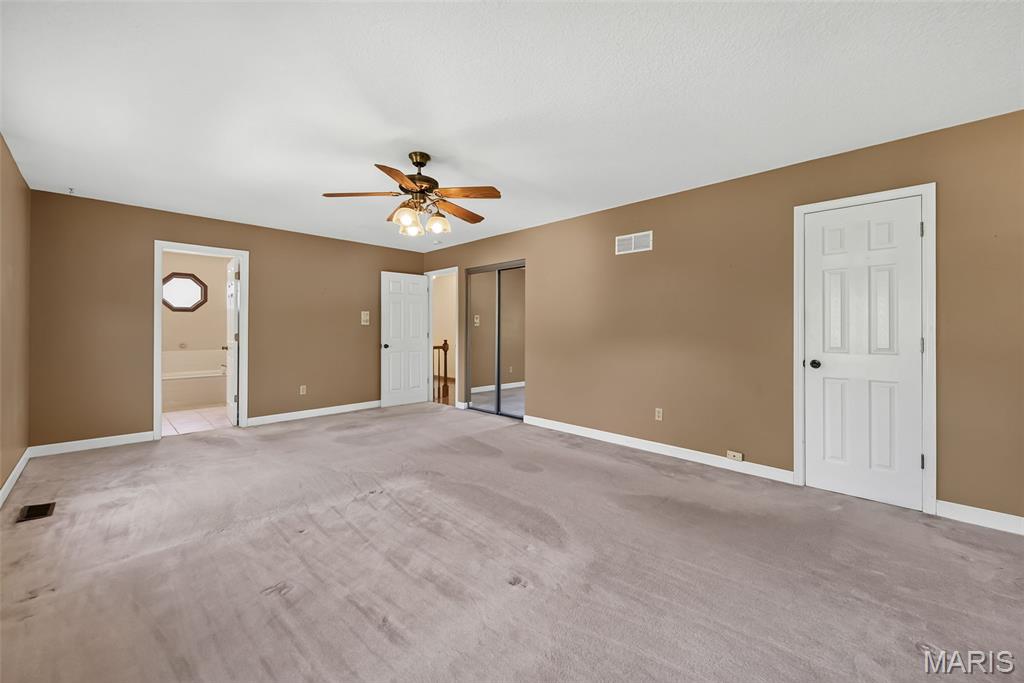 5434 Greenton Way Property Photo 23