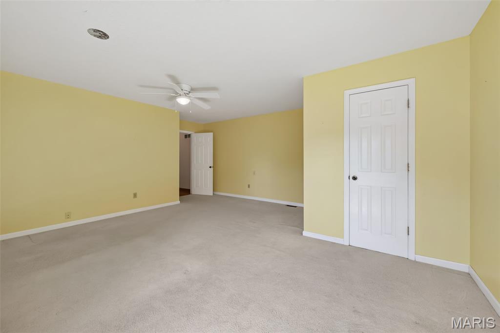 5434 Greenton Way Property Photo 27