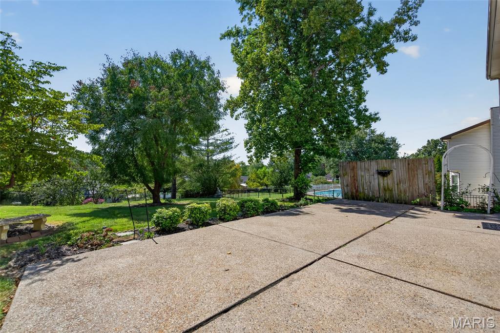 5434 Greenton Way Property Photo 38