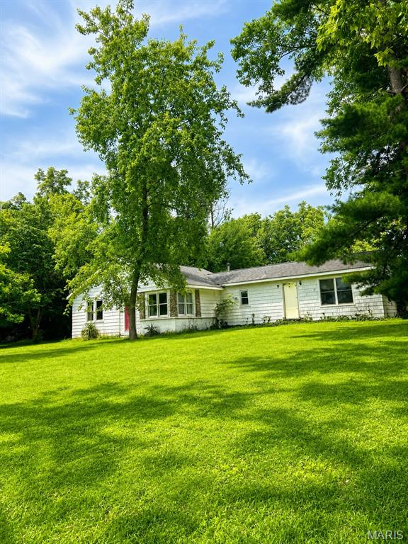 413 Reis Road Property Photo 2