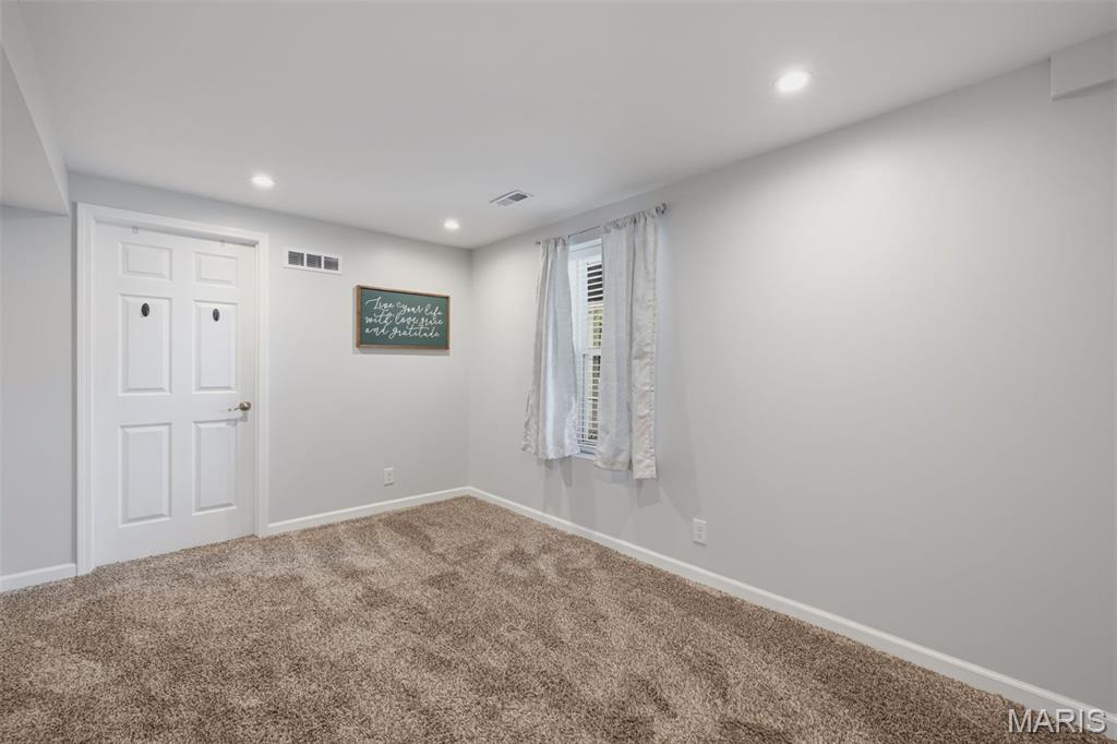 203 Richmond Drive Property Photo 35