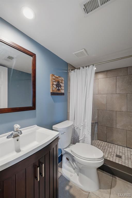 203 Richmond Drive Property Photo 37