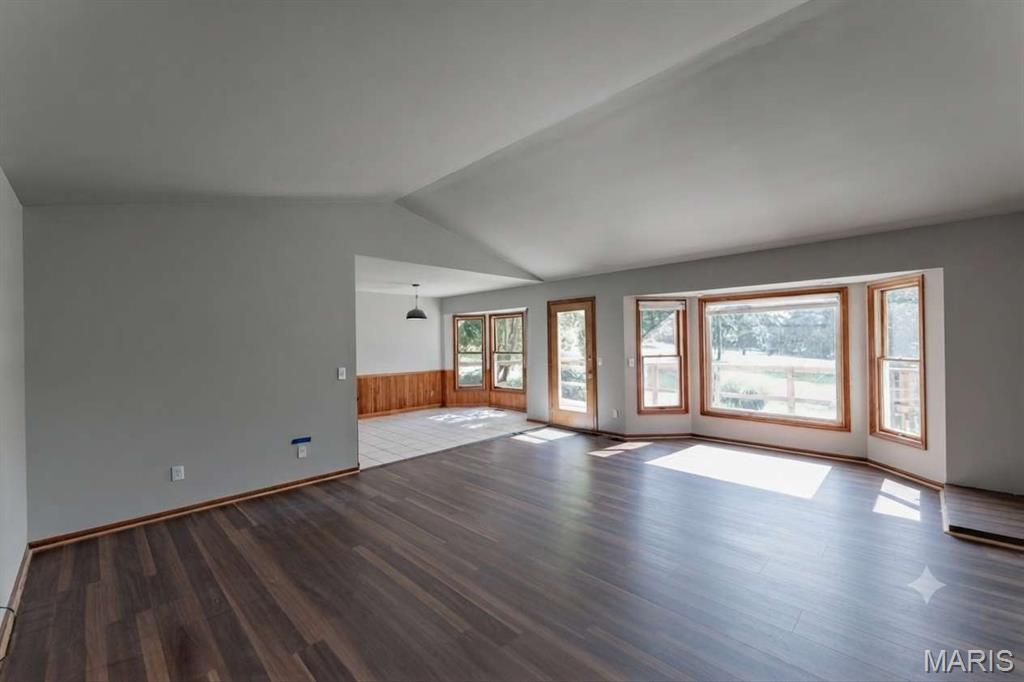 6 Deer Creek Drive Property Photo 3